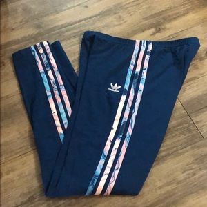 Adidas leggings size L